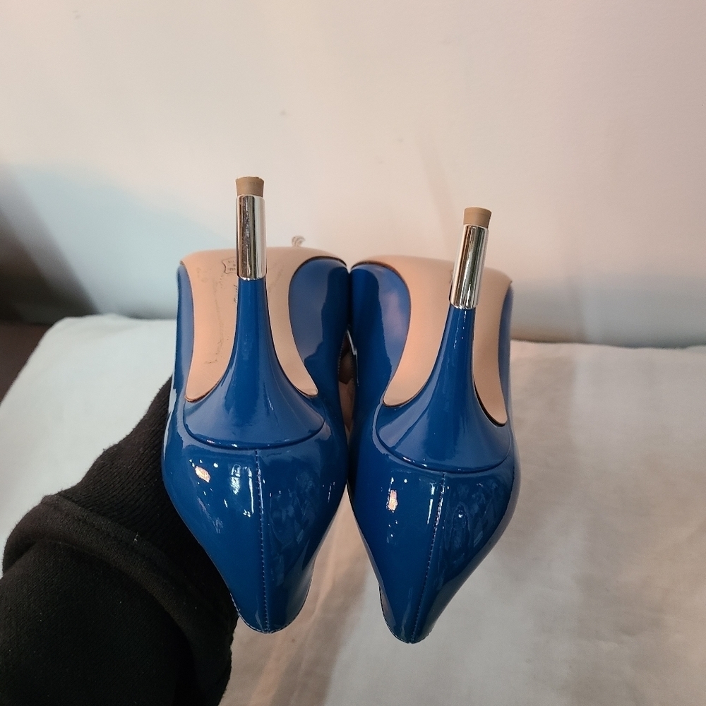 NEW Gianvito Rossi Heels - Picture 5 of 12